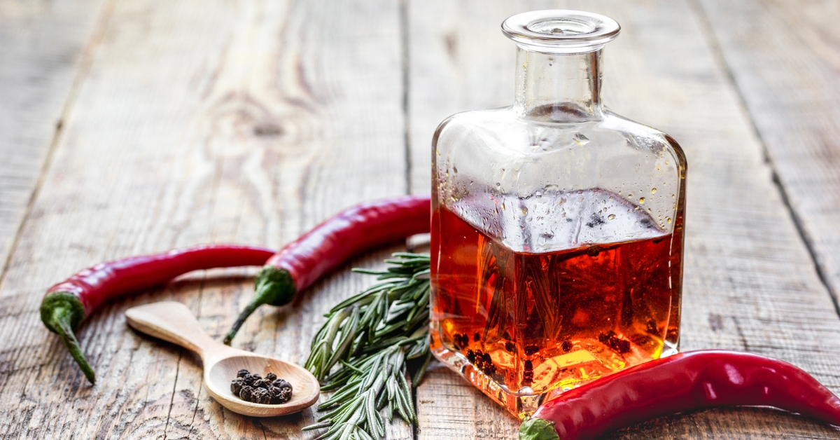 Recette - Comment faire son huile d'olive pimentée maison ?