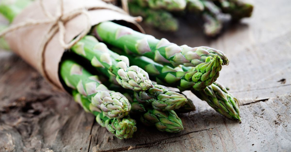 8 façons de cuisiner les asperges pour ceux qui n'aiment pas