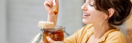 Le miel, un allié beauté au secours des peaux irritées