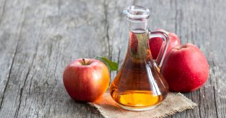 Les bienfaits surprenants du vinaigre de cidre pour votre peau et vos cheveux