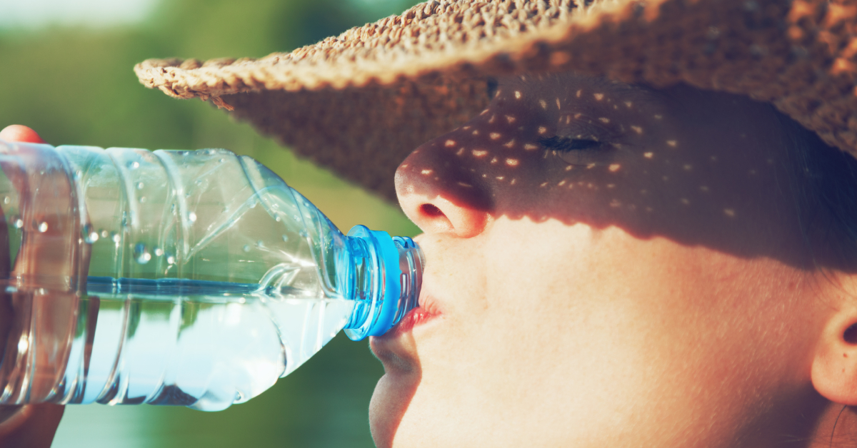 Rétention d'eau : 10 conseils pour la réduire cet été