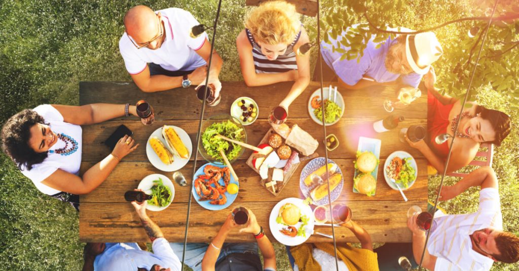 10 conseils pour bien manger pendant les vacances… et après