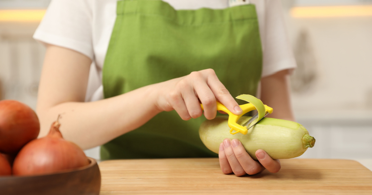 Comment cuisiner les épluchures de courgettes ? Nos 5 recettes faciles