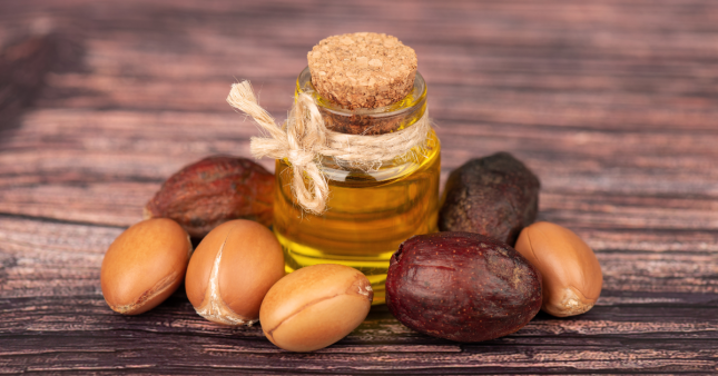 L’huile d’argan : végétale, cosmétique et diététique