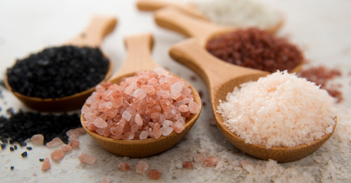 Sel iodé, sel non iodé, sel de mer... L'un d'entre eux est à éviter
