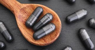 Les bienfaits du charbon végétal actif pour une détoxification efficace du corps Les bienfaits du charbon végétal actif pour une détoxification efficace du corps