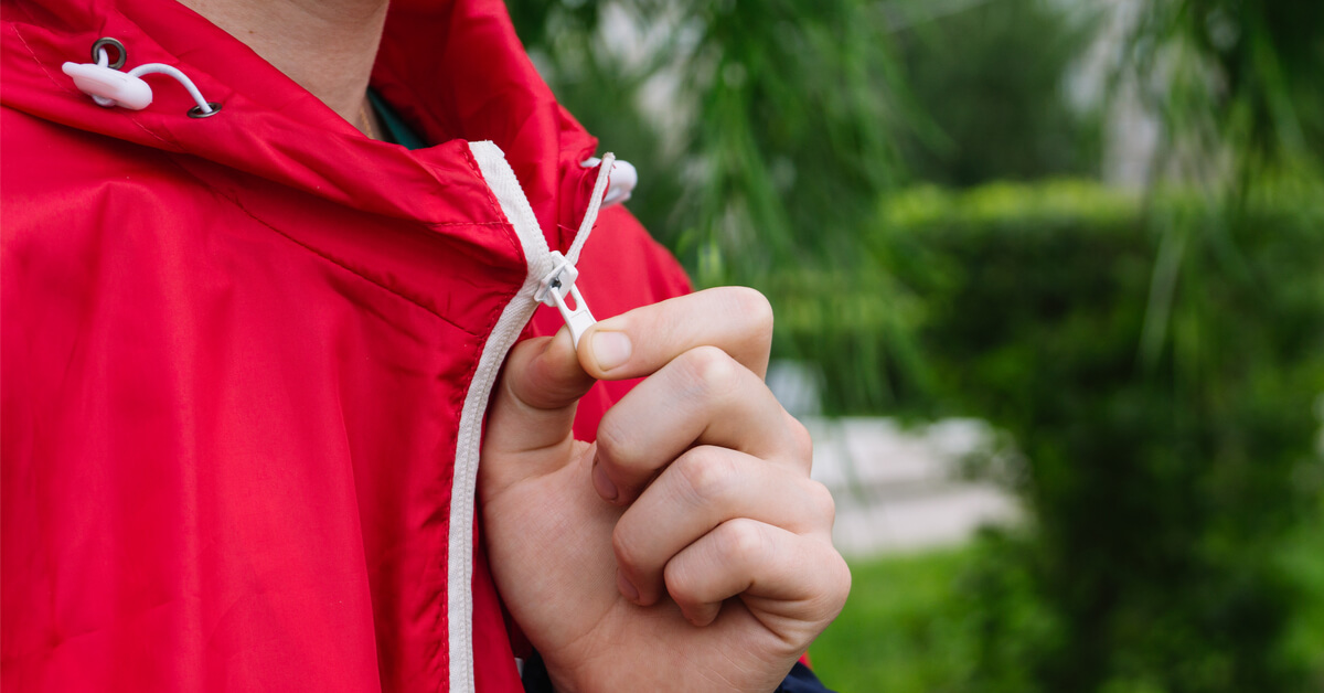 Réparer une fermeture éclair cassée en un éclair : 3 astuces faciles Réparer une fermeture éclair cassée en un éclair : 3 astuces faciles