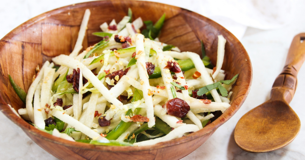 Recette : salade fraîche aux navets et agrumes