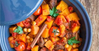 Tajine potimarron aux fruits secs, délicieuse recette marocaine de saison ! Tajine potimarron aux fruits secs, délicieuse recette marocaine de saison !