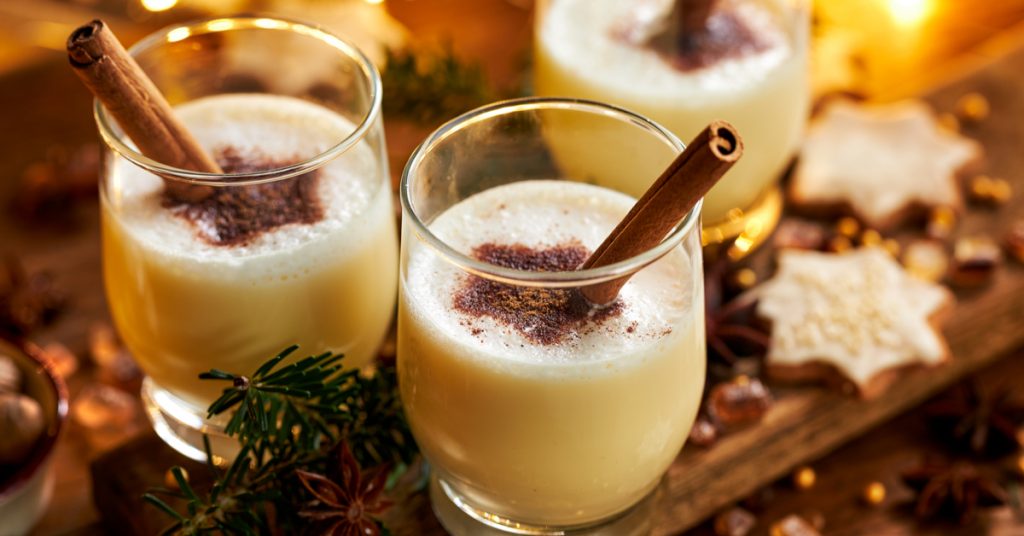 Recette : préparez du lait de poule, une boisson gourmande festive