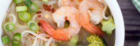 Recette après fêtes. Bouillon aux crevettes et au thé vert