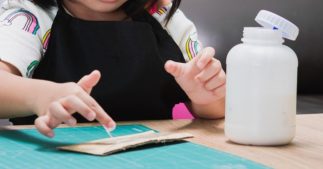 Fabriquer de la colle maison facilement Fabriquer de la colle maison facilement