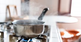 Astuce en cuisine : comment récupérer une casserole brûlée ?