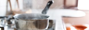 Astuce en cuisine : comment récupérer une casserole brûlée ?