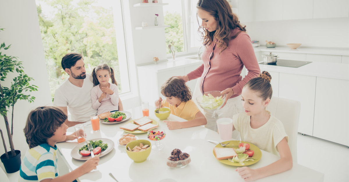 Cuisiner pour toute la famille : nos astuces pour gérer les menus de la semaine
