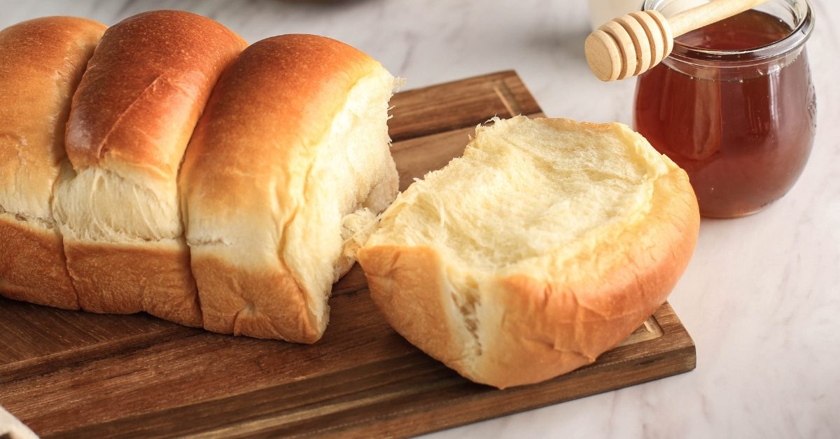 Recette : du pain au lait moelleux pour le goûter