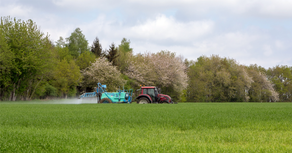 Quels départements achètent le plus de pesticides et lesquels ?