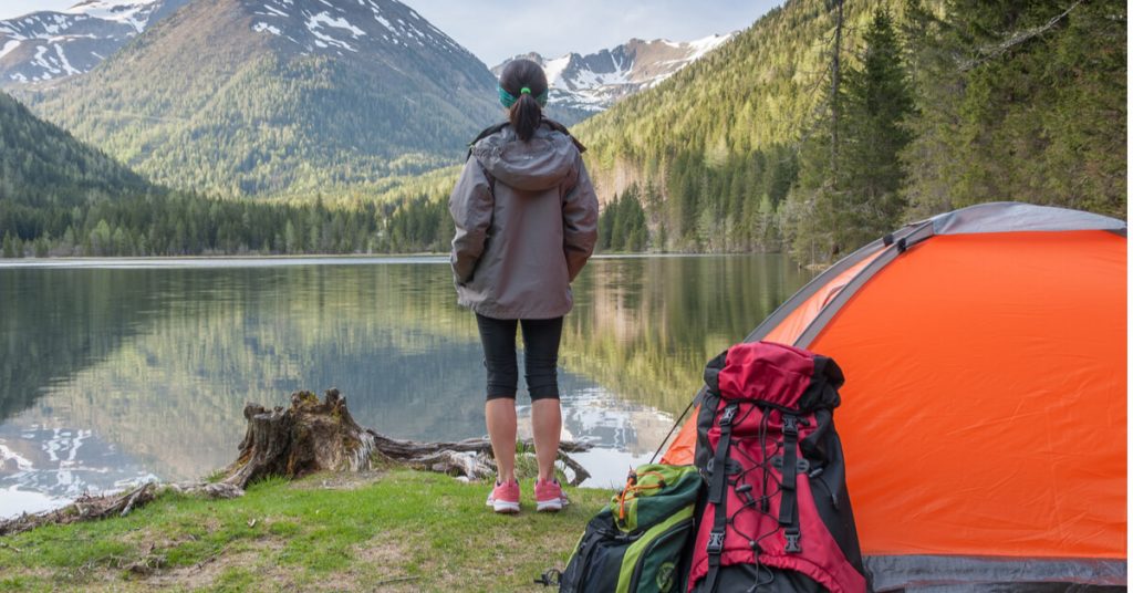 Bivouac et camping sauvage : quelles sont les règles en France ?