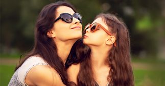 Soleil, écrans, pollution... Comment protéger ses yeux ? Soleil, écrans, pollution... Comment protéger ses yeux ?