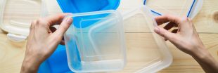 Boite plastique - Comment nettoyer, détacher et désodoriser ?