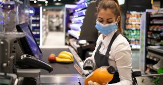Les femmes travaillant pour la grande distribution, pas 'toutes à la même enseigne”... mais alors pas du tout ! Les femmes travaillant pour la grande distribution, pas 'toutes à la même enseigne”... mais alors pas du tout !