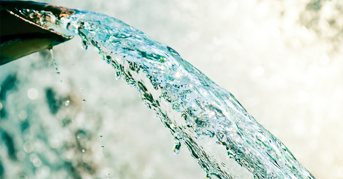 On nous pompe l'eau pour des intérêts privés - Un rapport qui passe mal On nous pompe l'eau pour des intérêts privés - Un rapport qui passe mal