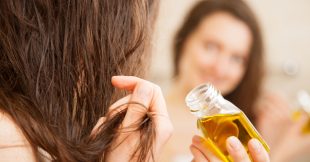Huile de ricin : des cheveux et une peau en pleine santé ! Huile de ricin : des cheveux et une peau en pleine santé !