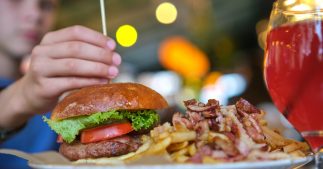 Pollution : manger de la viande tue les écosystèmes marins Pollution : manger de la viande tue les écosystèmes marins