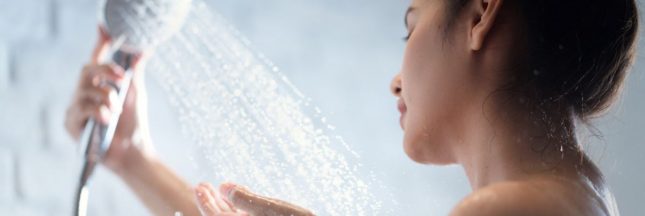 Economiser l'eau de la douche