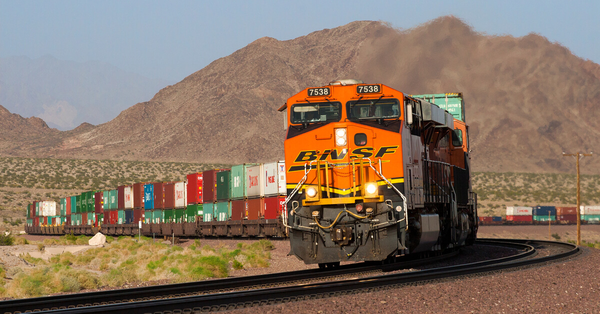 Infinity train, le train électrique qui se recharge tout seul