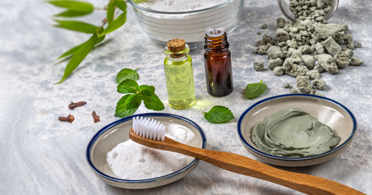 Fabriquer son dentifrice maison : nos recettes dents blanches 100% naturelles