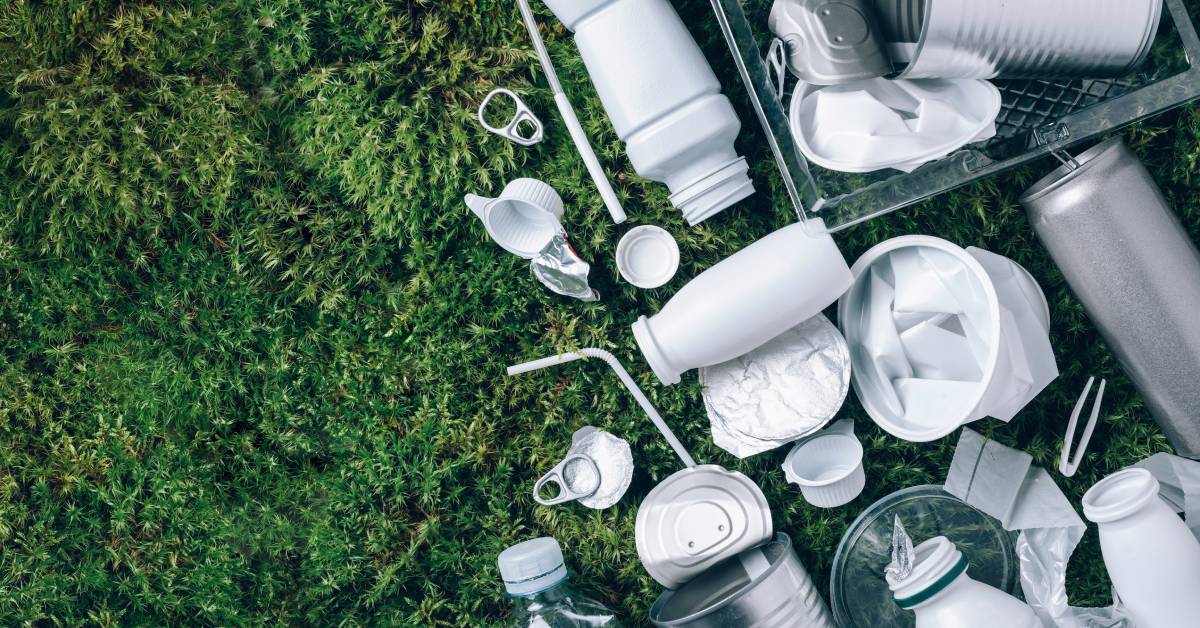 Des milliers de substances chimiques toxiques bientôt interdites par l'UE Des milliers de substances chimiques toxiques bientôt interdites par l'UE