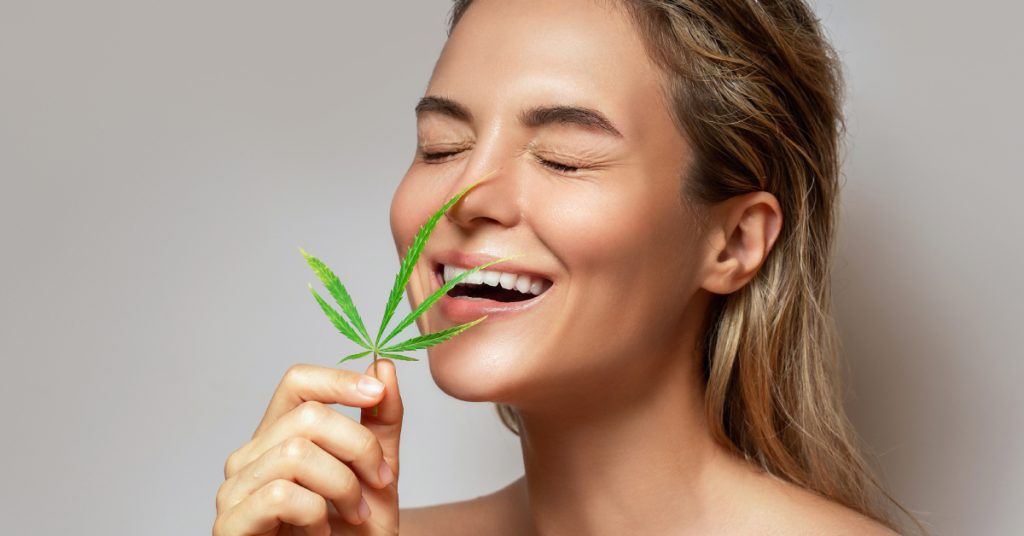 Guide du débutant pour la routine beauté à base de CBD