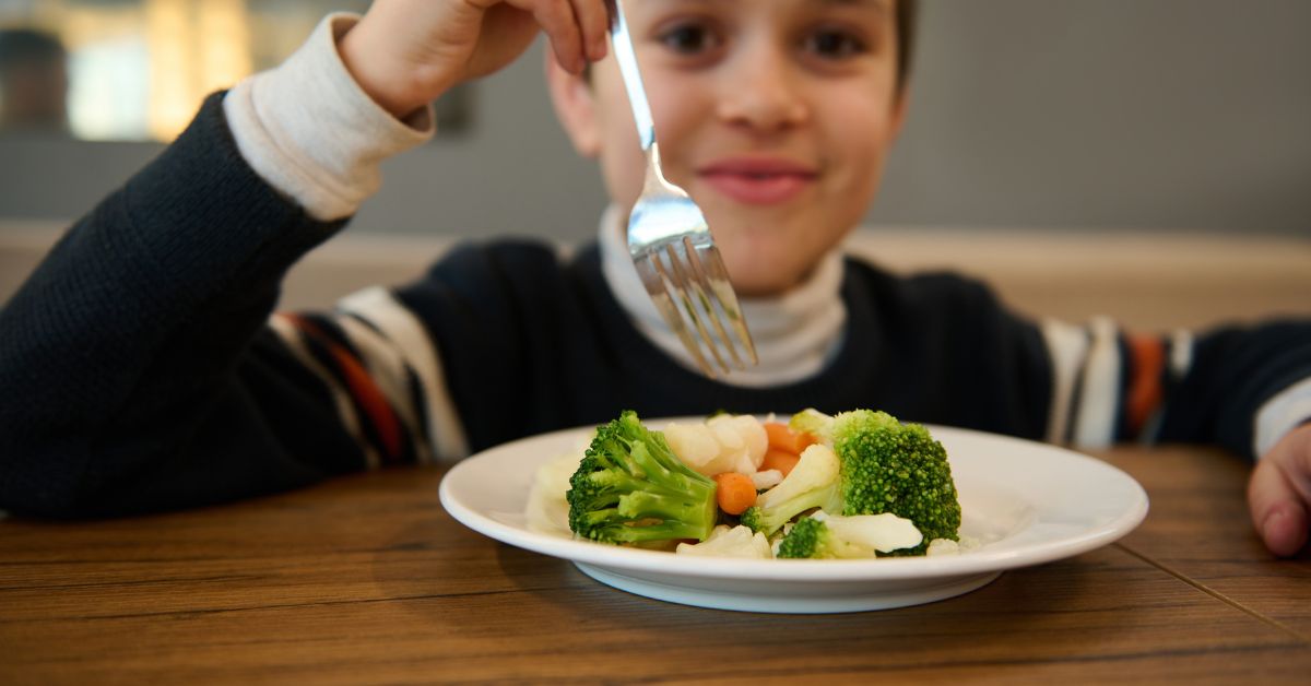 Cantines : vers 2 repas végétariens par semaine à Paris