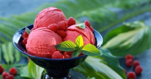 Recette bio facile : le sorbet à la framboise sans sorbetière