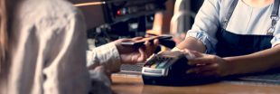 Alerte arnaque : de faux terminaux de paiements dans les restaurants