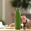 Nettoyez votre gourde en inox ou votre thermos