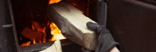 Bois de chauffage : 4 astuces pratiques pour savoir si le bois est bien sec