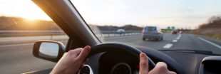 9 personnalités appellent les Français à rouler à 110 km/h sur autoroute