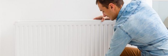 Comment installer un réflecteur de chaleur derrière un radiateur ?