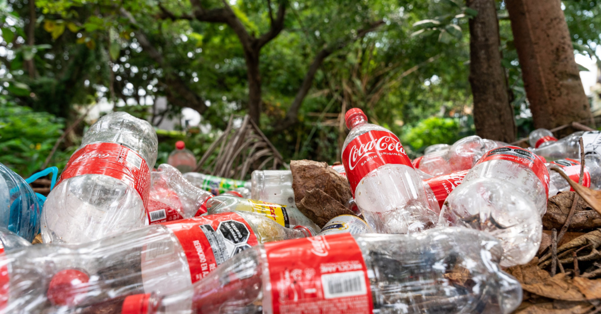 Pollueur numéro 1 dans le monde, Coca-Cola sponsor de la COP27 Pollueur numéro 1 dans le monde, Coca-Cola sponsor de la COP27