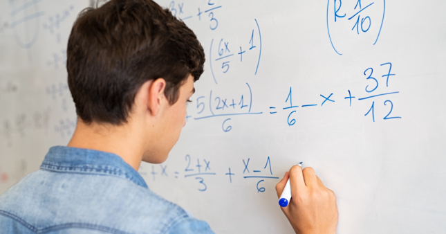 Mathématiques : de nouveau ‘obligatoire’ pour tous au lycée en 2023