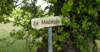 Déserts médicaux, dépassements d'honoraires... : l'accès aux soins en grande souffrance