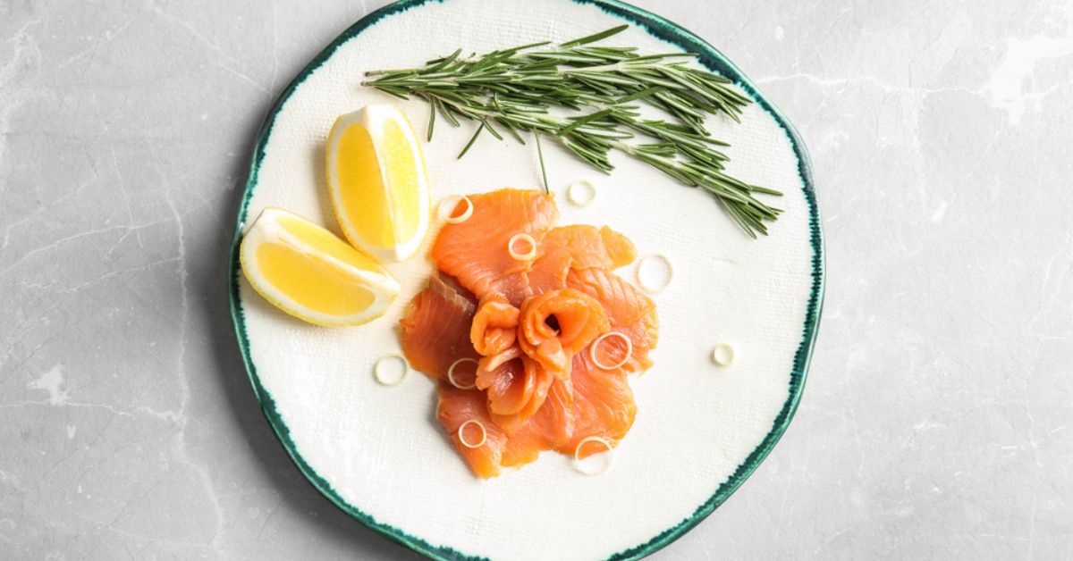 Pourquoi faut-il éviter de mettre du citron sur le saumon fumé ?