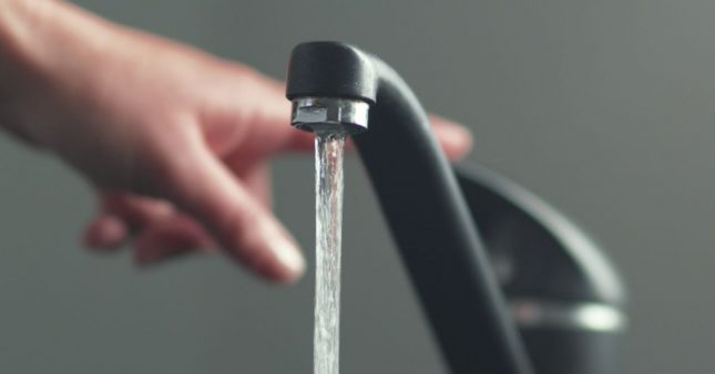 Sécheresse : les Français appelés à réduire leur consommation d’eau via une série de nouvelles mesures