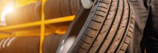 Quand changer de pneus de voiture et comment les choisir ?