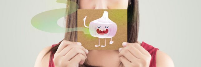 Se débarrasser de l'haleine et de l'odeur d'ail