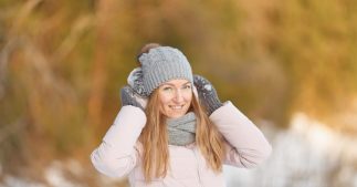 Vacances d'hiver au ski : nos recettes miracles pour prendre soin de ses cheveux Vacances d'hiver au ski : nos recettes miracles pour prendre soin de ses cheveux