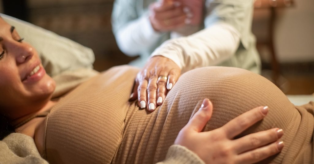 Grossesse : faut-il faire appel à une doula ?