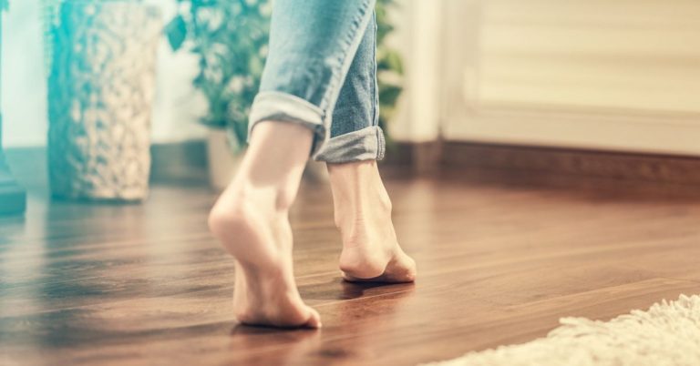 8 astuces simples pour atteindre les 10.000 pas par jour chez soi